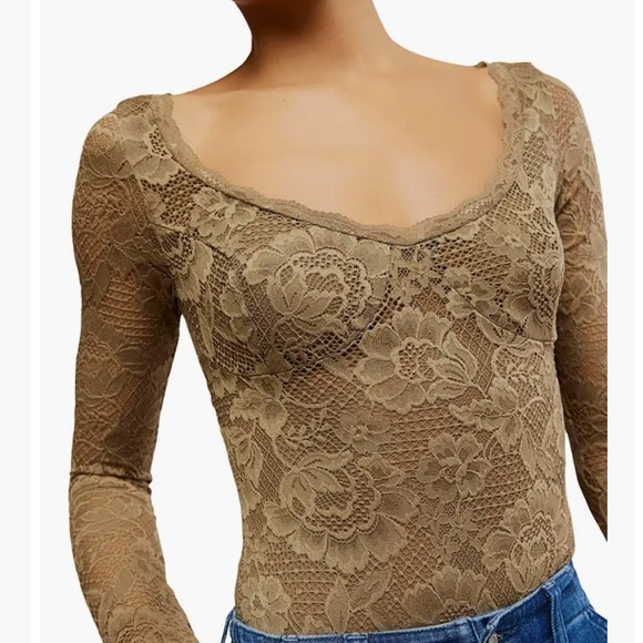 Free People Intimately Perfectly Fine Lace Long Sleeve Bodysuit NEW - Picture 11 of 13